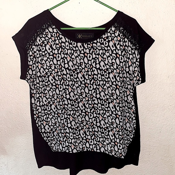 Kardashian Kollection leopard blouse - Picture 1 of 8